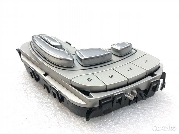 Блок управления сиденьем передний правый