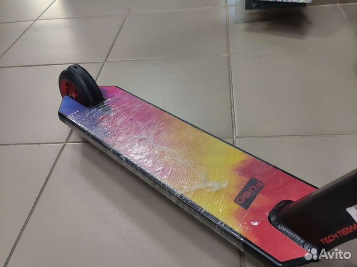 Самокат трюковой TT Fugo красный