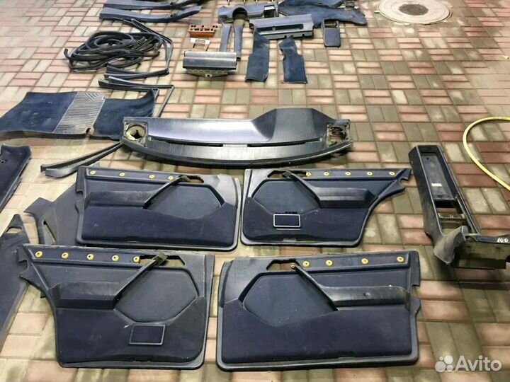 Продам элементы салона на Мерседес w124