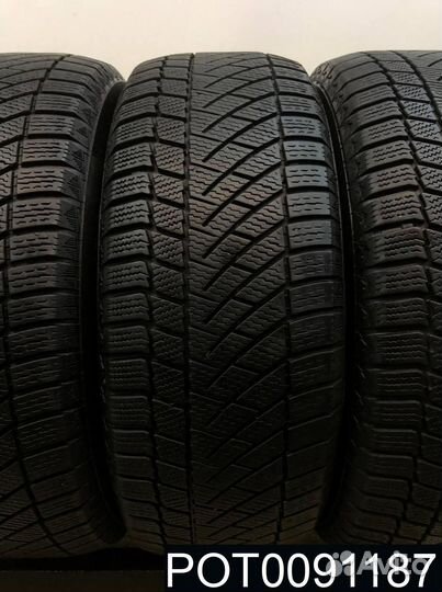 Continental ContiVikingContact 6 215/60 R16 99P