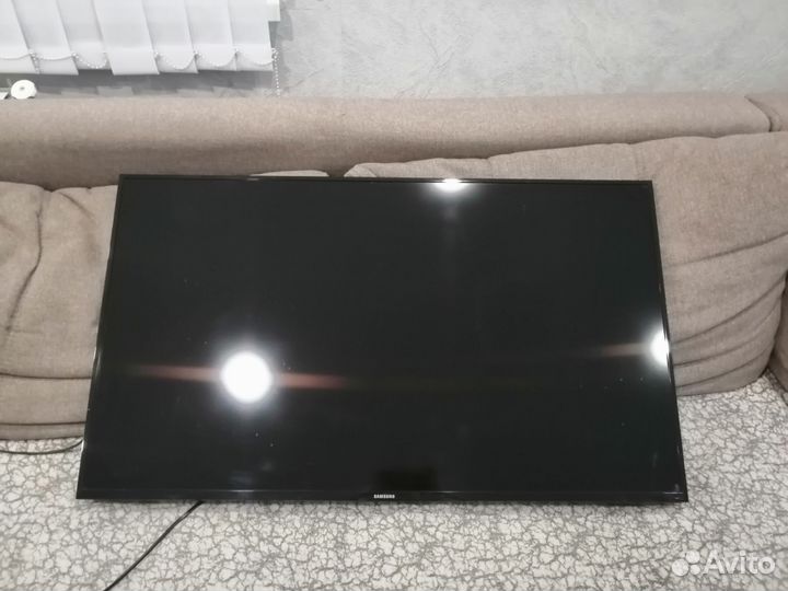 Телевизор SMART tv бу