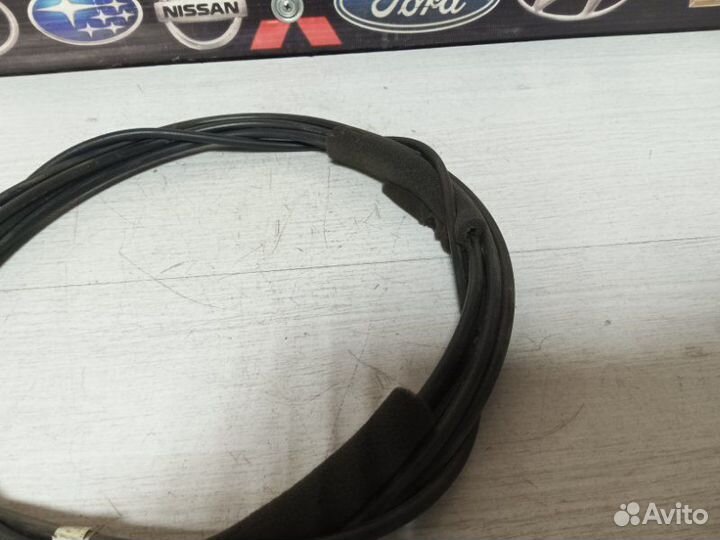 Трос лючка топливного бака Toyota Nadia SXN10