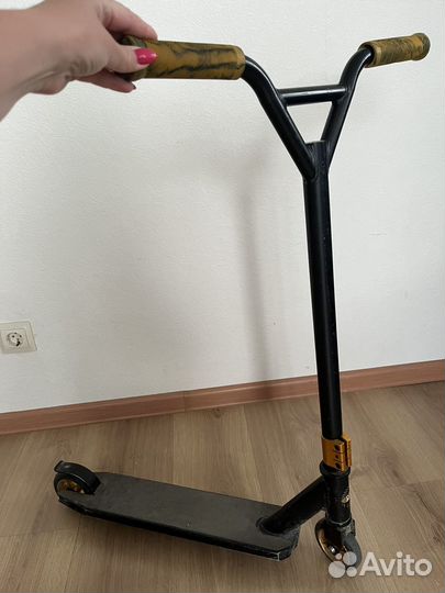 Трюковой самокат