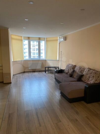 2-к. квартира, 75 м², 6/16 эт.