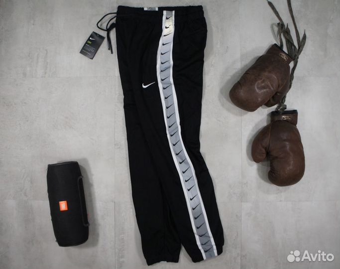Спортивные брюки мужские Nike