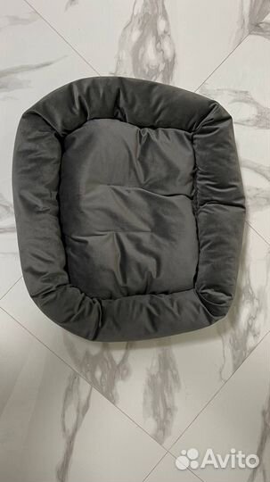 Лежанка для собак и кошек