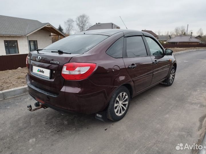 LADA Granta 1.6 МТ, 2015, 121 665 км