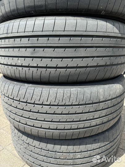 Yokohama BluEarth-XT AE61 235/55 R20