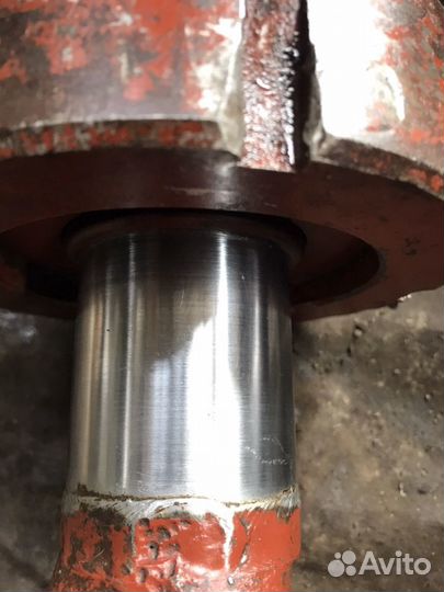 Продаю гидроцилиндр