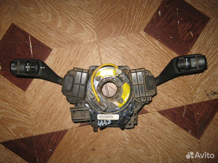 Переключатель подрулевой Ford Focus 2