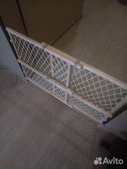 Evenflo (США) Ворота безопасности Position & Lock