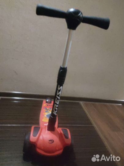 Самокат детский трехколесный бу