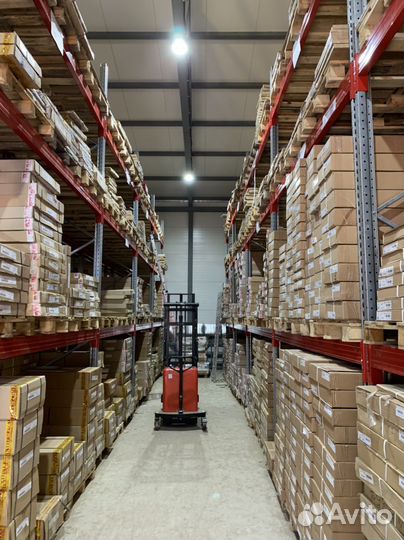 Стол компьютерный №1