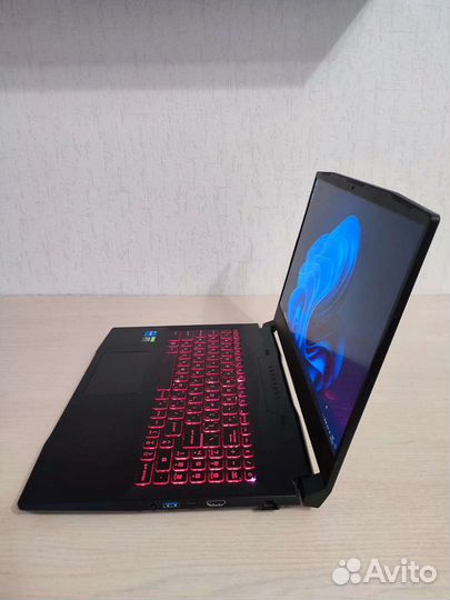 Ноутбук msi