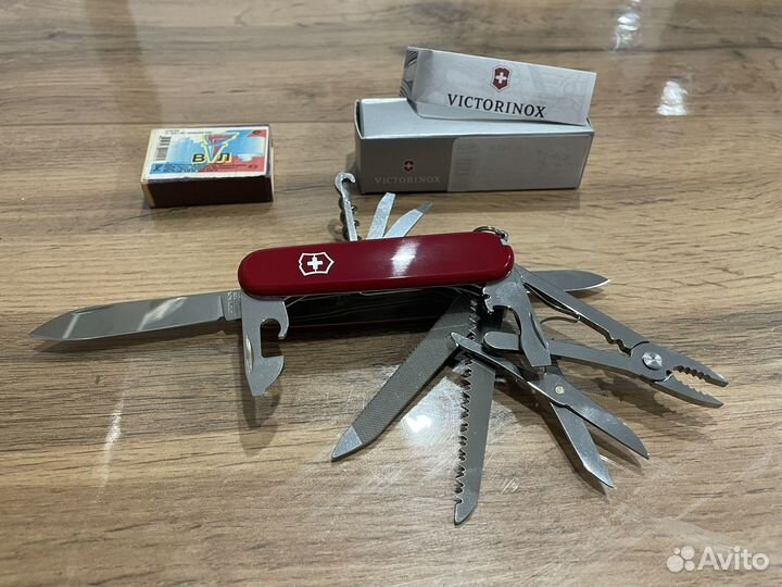 Victorinox handyman
