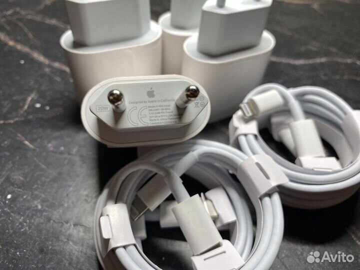 Зарядка для iPhone