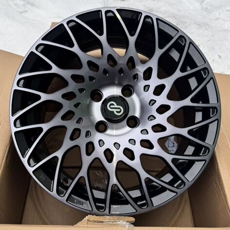 Литые диски Sakura Wheels 9511 7×R16 4×100