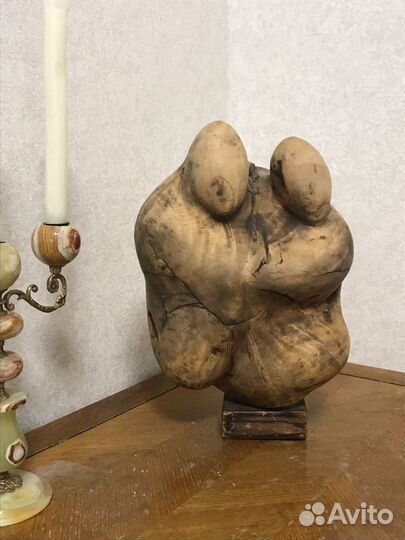 Фигура из массива дерева «Два борца»