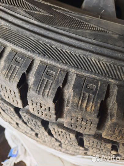 Продам зимние колёса на ниссан х-тр