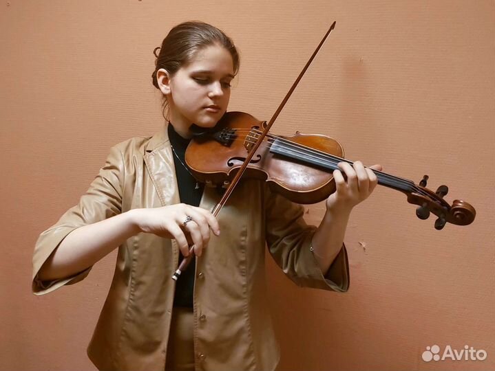 Репетитор по игре на скрипке