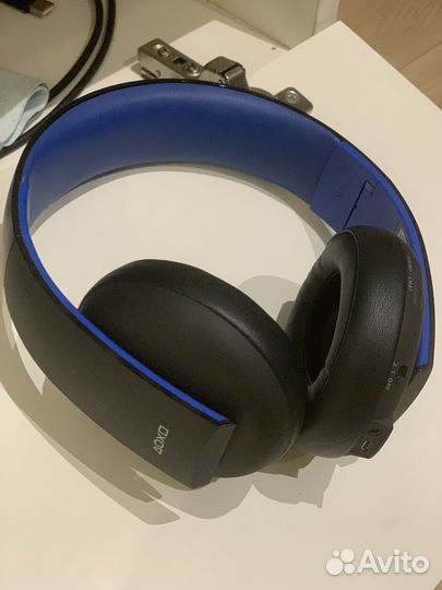 Sony PS4 Pro mega Pack (VR+наушники) + 5 игр