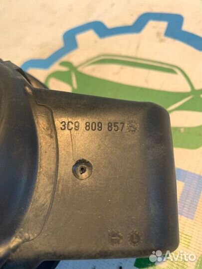 Лючок топливного бака Volkswagen Passat B6 1.8 TSI