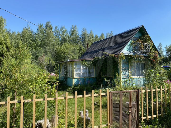 Дача 24 м² на участке 8 сот.