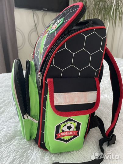 Школьный рюкзак