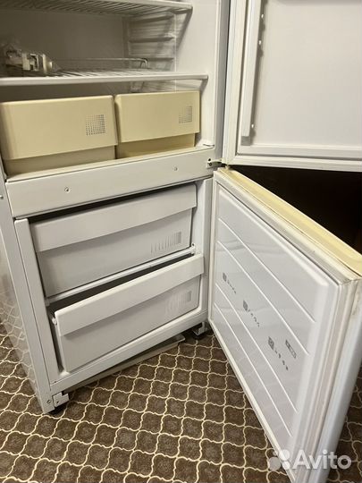 Холодильник Позис