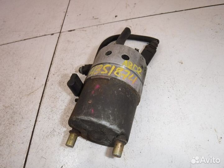 Распределитель тормозных усилий 8E0614175