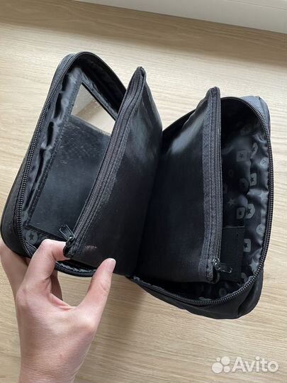 Косметичка с зеркалом