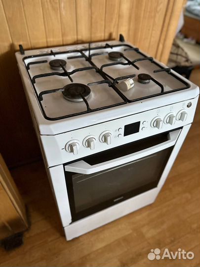 Газовая плита с электрической духовкой