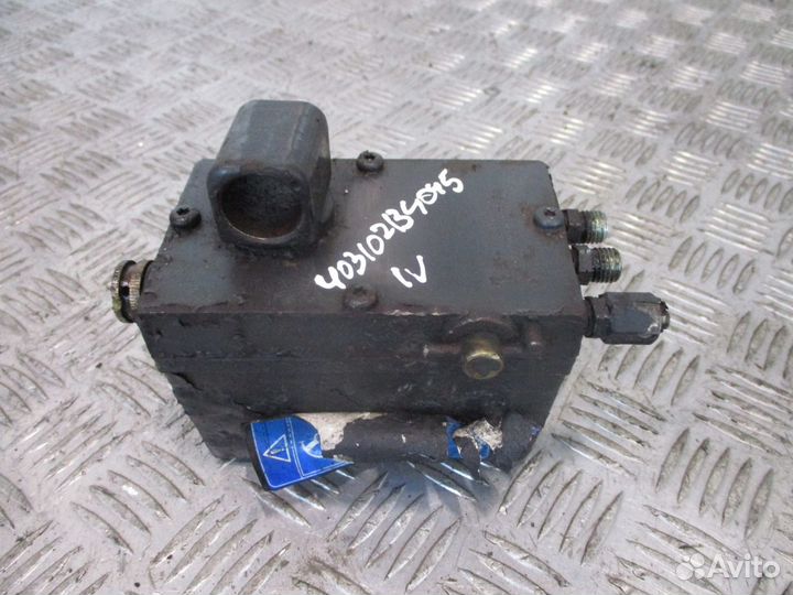 Насос подъема кабины Iveco 504172822