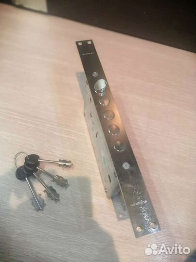 Замок дверной Гардиан 21.12Т Новый