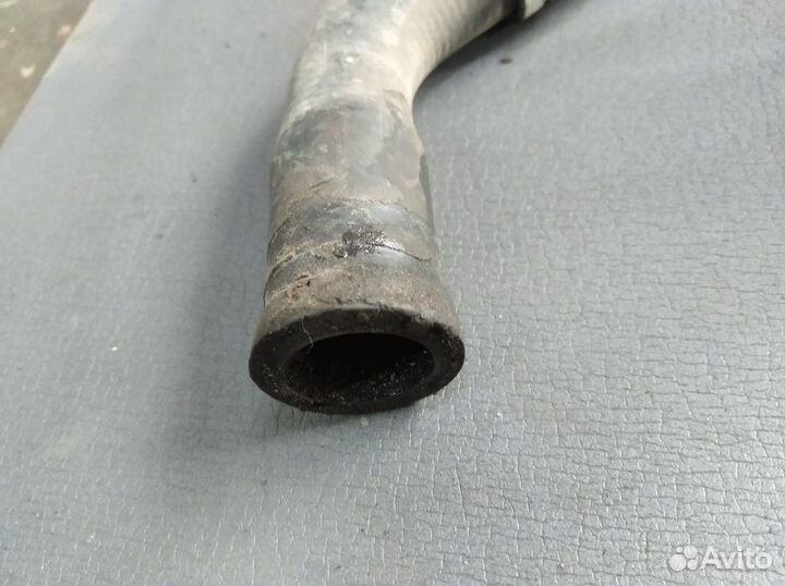 Патрубок системы охлаждения Ford Focus Iii хетчбек