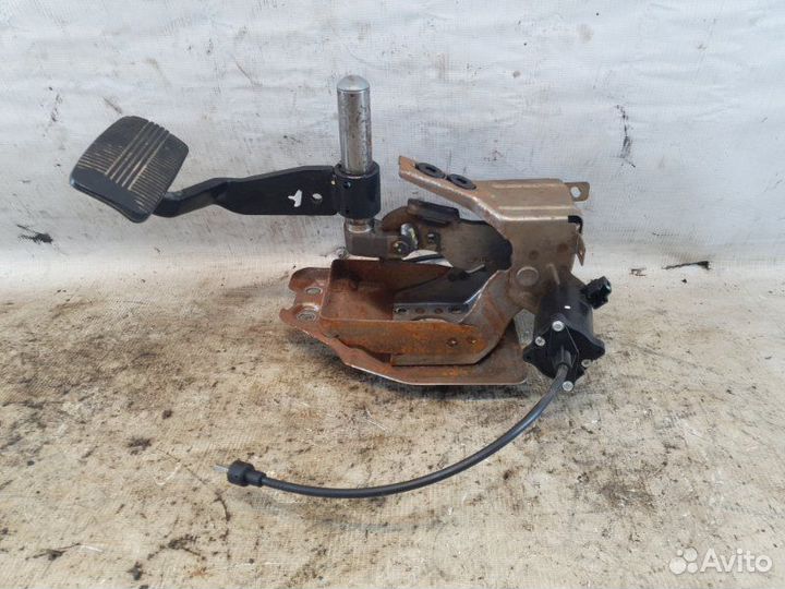 Педаль тормоза Nissan Murano Z50 VQ35DE 2003