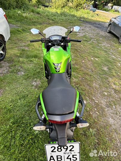 Kawasaki Ninja 400R