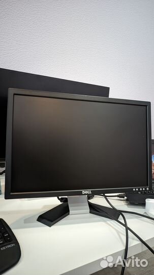 Монитор dell E228WFP 22