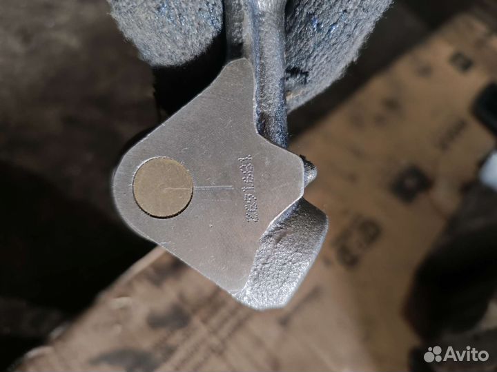 Роликовый толкатель scania