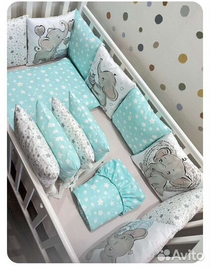 Набор в детскую кроватку