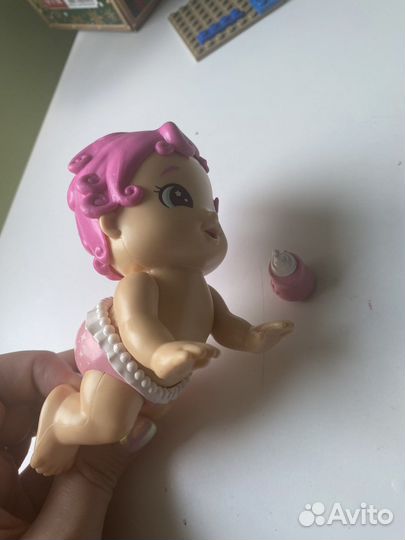 Интерактивная кукла Moose Bizzy Bubs Примми, 13 см