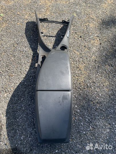 Подлокотник bmw e63