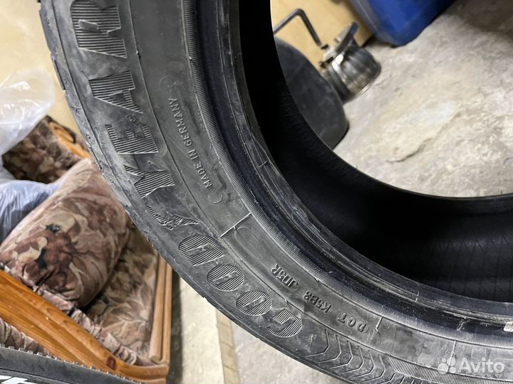 Goodyear EfficientGrip Performance 215/55 R16 93V