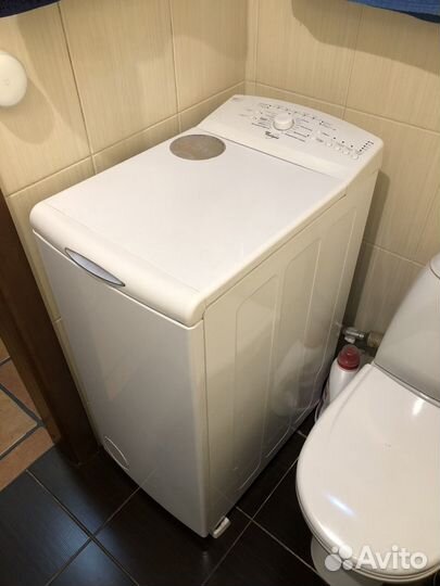 Двигатель и насос от Whirlpool AWE 6514/1