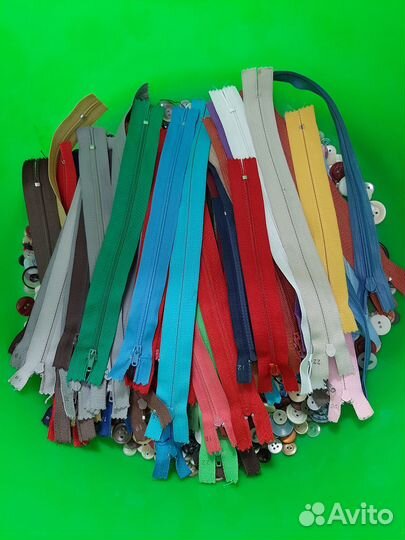 Молнии и пуговицы СССР