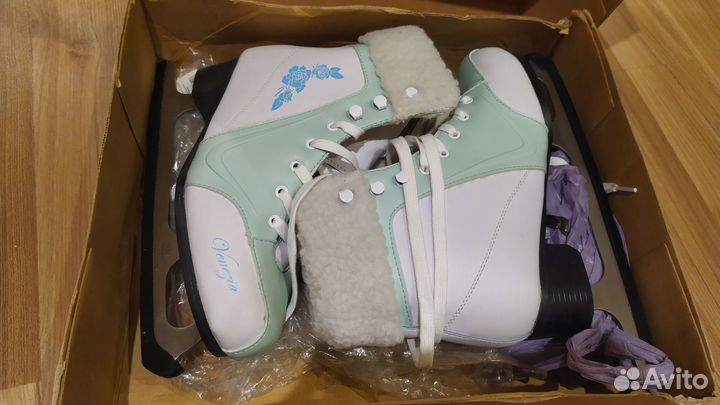 Коньки женские