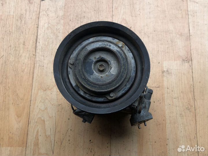 Компрессор кондиционера Toyota Corona Exiv 2.0