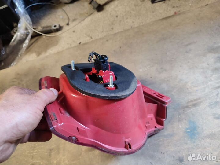 Задний правый фонарь Vw Passat b6