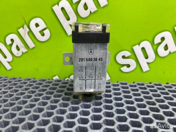 Реле перегрузки Mercedes-Benz 190 W201 M102.910