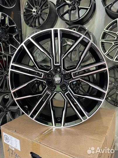 R21 Lumma CLR 23 LR на BMW G05 G06 G07 5x112